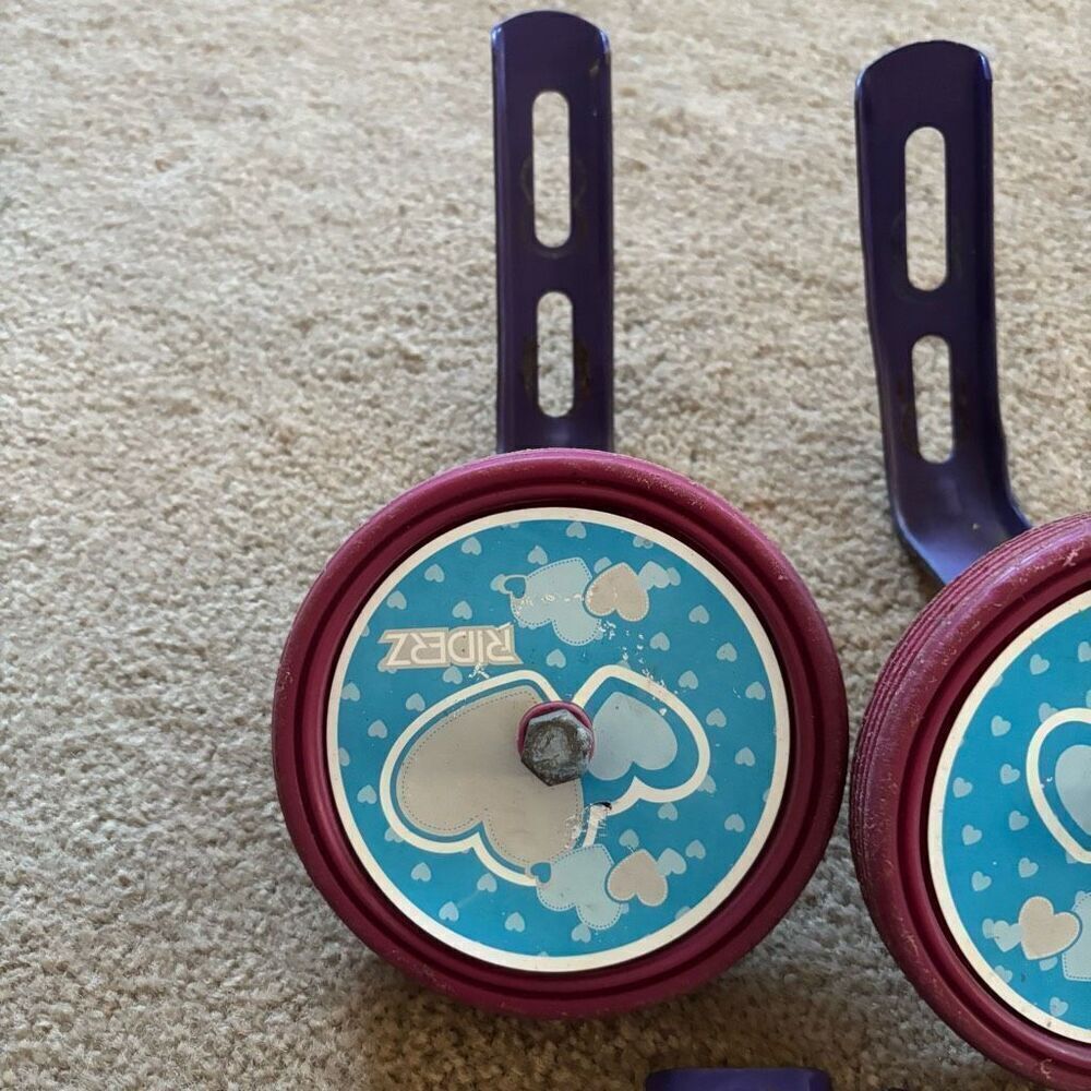 Riderz Training Wheel Set - Picture 2 of 6